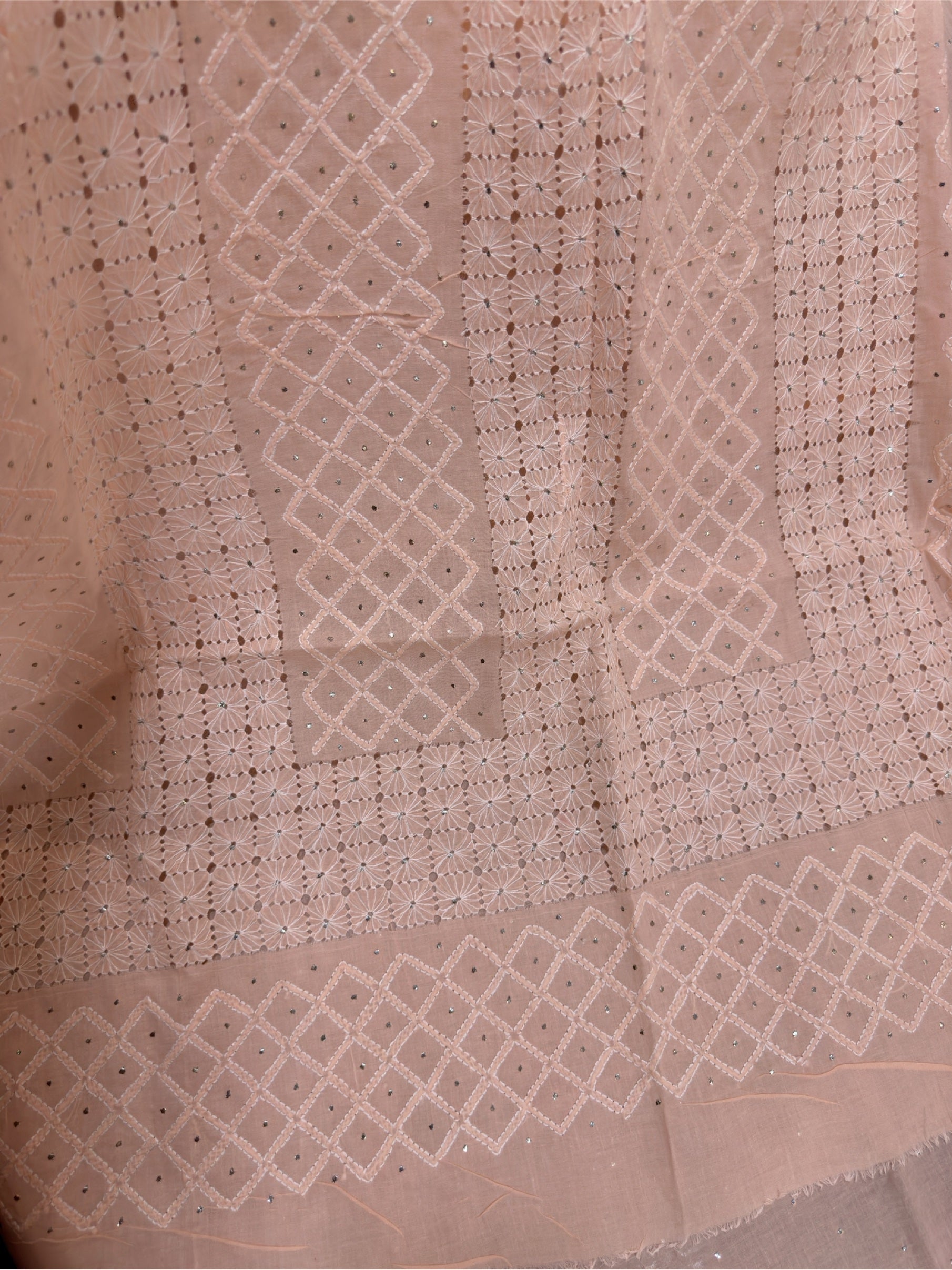 Taarkashi Cutwork & Kamdani - Image 2