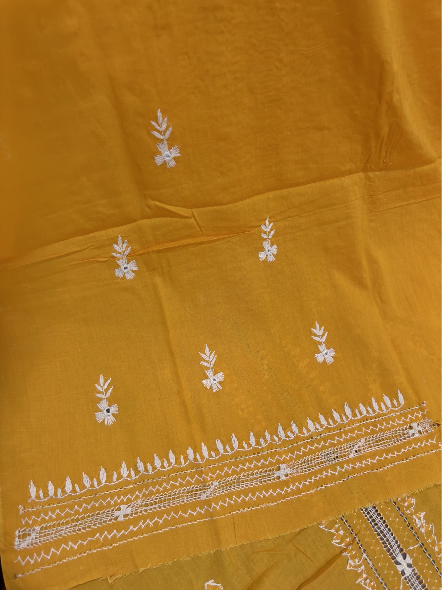 Taarkashi & Shishakari Kurta - Image 4