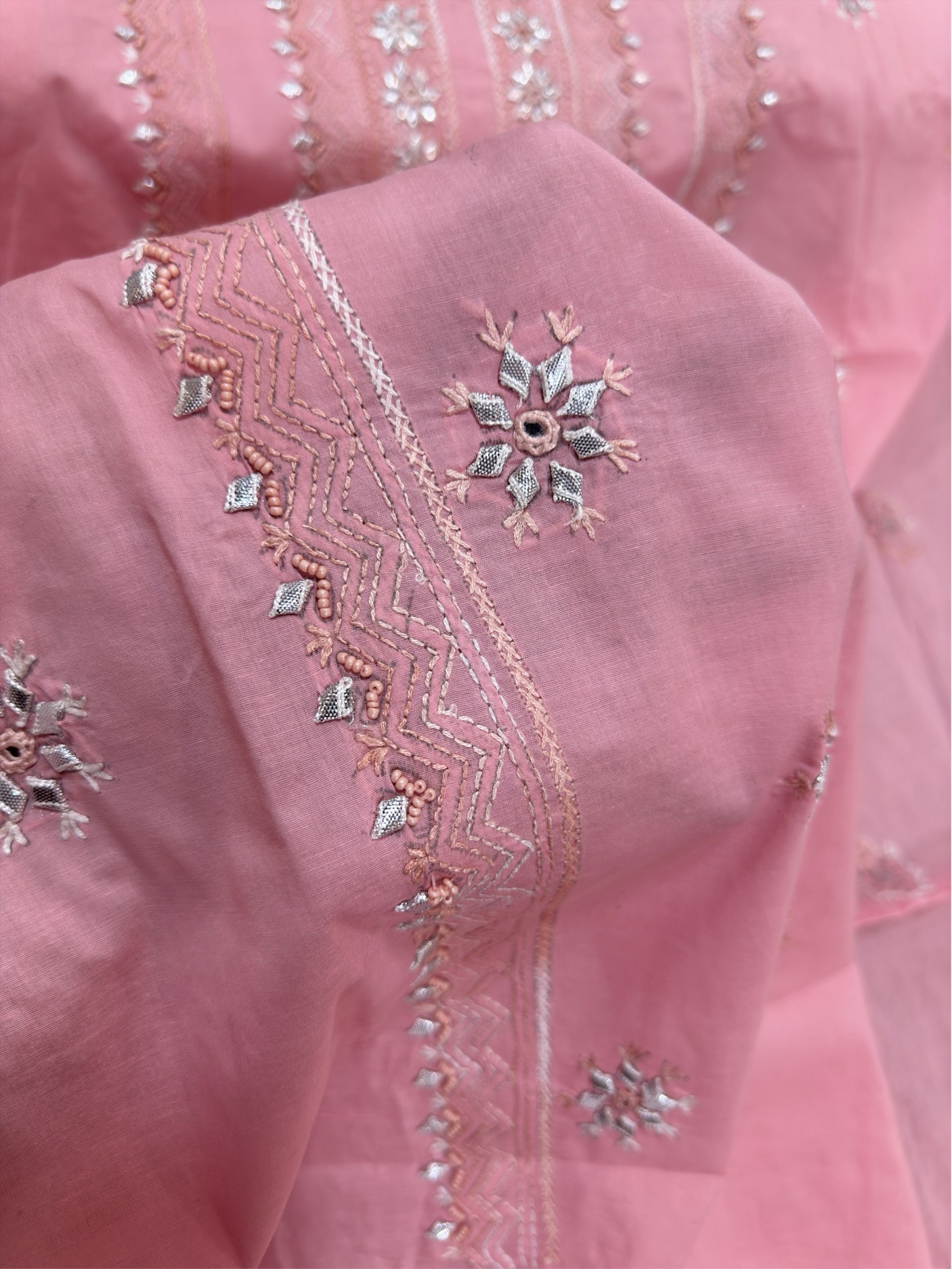 Pearls & Gota Kurta Dupatta - Image 2