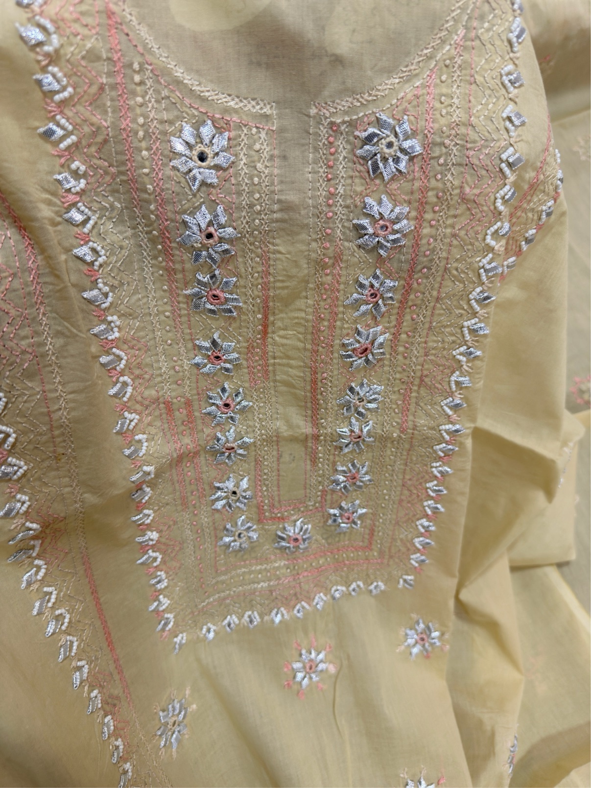 Pearls & Gota Kurta Dupatta - Image 3