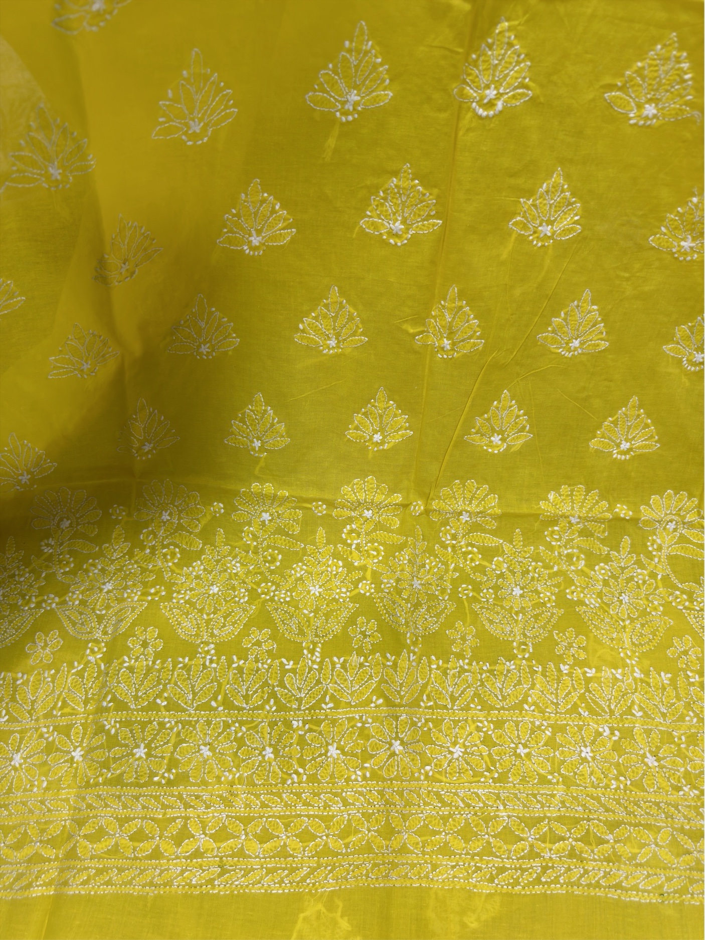 Lucknowi Chikankari Kurta - Image 2